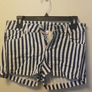 Nautical striped shorts